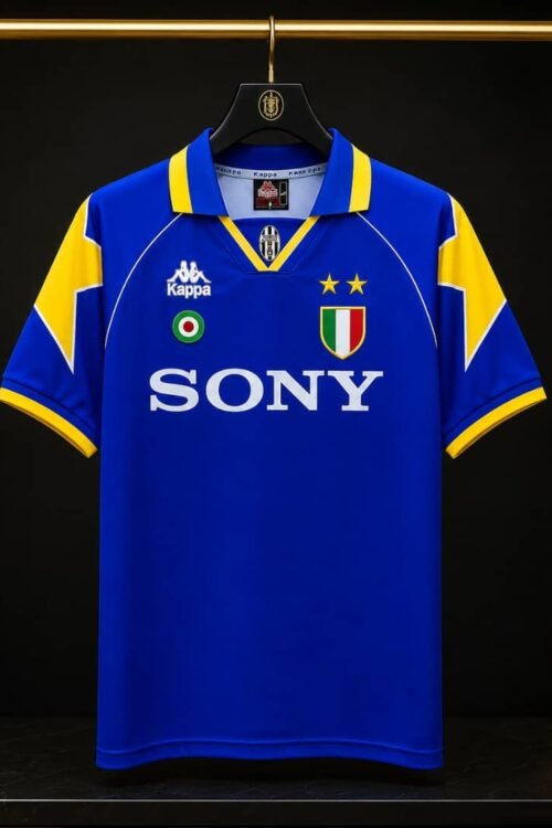 Vintage Juventus 1995/96 Away Jersey by Kappa